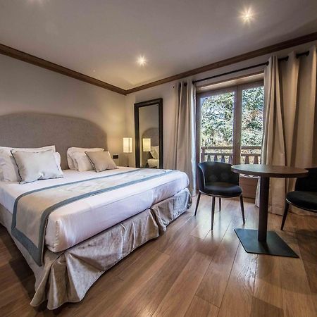 Au Vieux Moulin Hotel เมอแฌฟ ภายนอก รูปภาพ