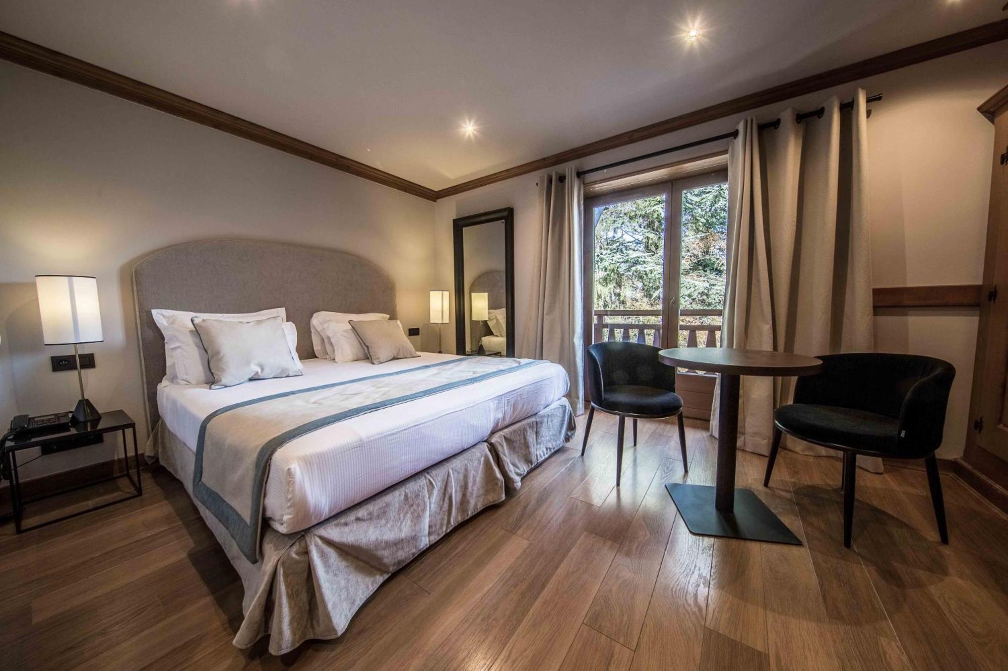 Au Vieux Moulin Hotel เมอแฌฟ ภายนอก รูปภาพ